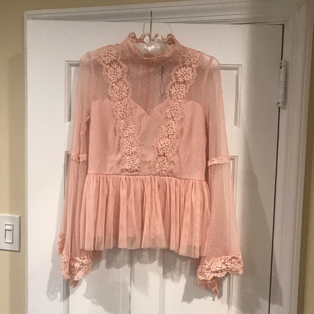 Beautiful lace shirt ..